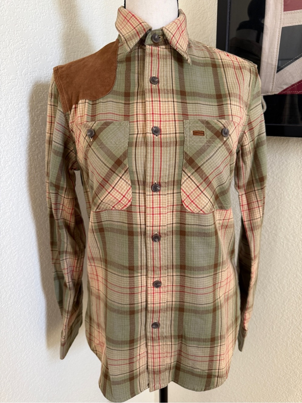 RALPH LAUREN plaid button up - Picture 2 of 8